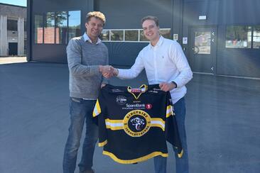 Vilomix på drakta i EHL